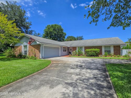 2243 The Woods Dr E, Jacksonville, FL, 32246-1031 | Card Image