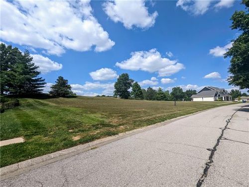 Lot 2 Bent Oaks Dr, Liberty, MO, 64068 | Card Image