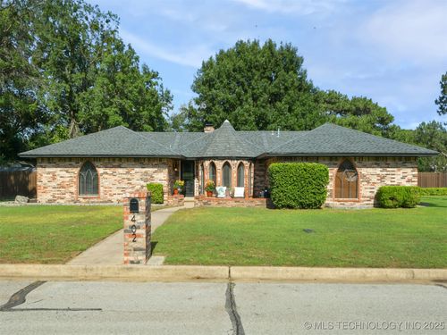 402 Beaumont Dr, Ardmore, OK, 73401-9121 | Card Image