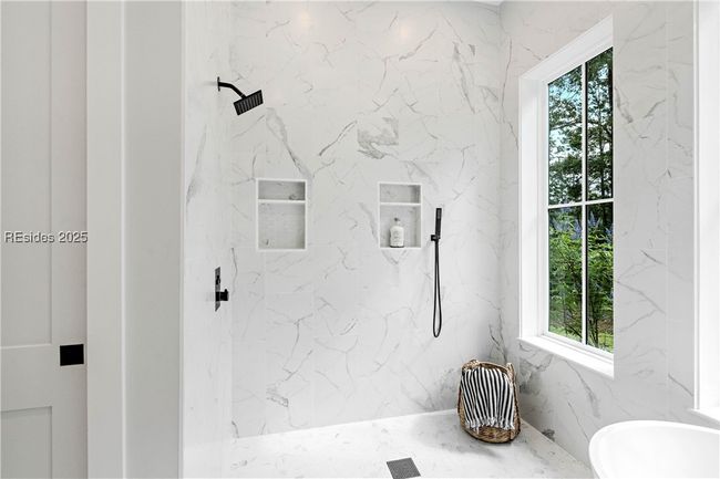 49 Oldfield Village Rd, House other with 5 bedrooms, 5 bathrooms and null parking in Bluffton SC | Image 38