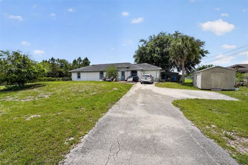 2760 39th Avenue Ne, NAPLES, FL, 34120 | Card Image