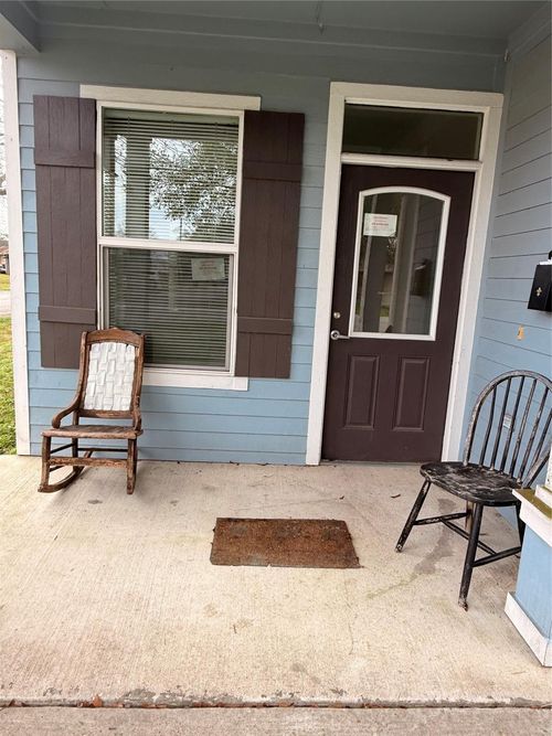 603 Boston Ave, Nederland, TX, 77627-2428 | Card Image