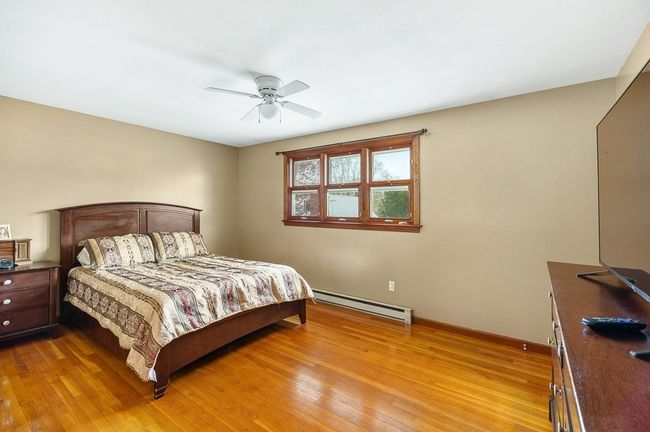 6 Saint Peters Ln, House other with 3 bedrooms, 3 bathrooms and 4 parking in Gloucester MA | Image 31
