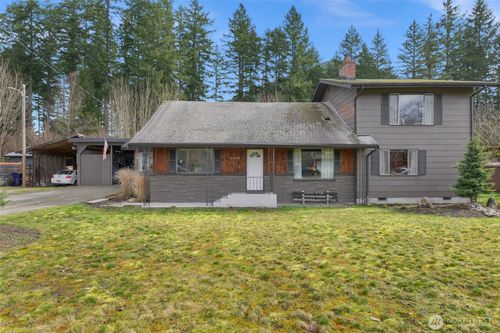 1110 Montague Ave, Darrington, WA, 98241-9226 | Card Image