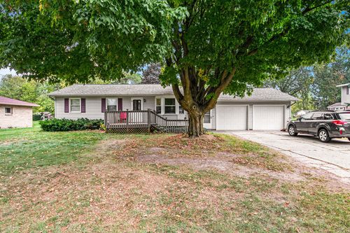 7502 22nd Ave, Jenison, MI, 49428-7759 | Card Image