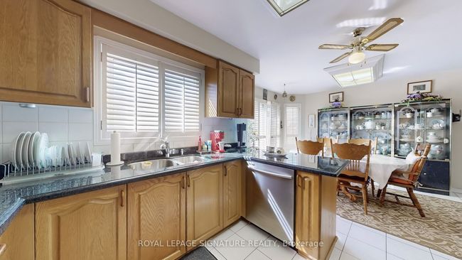 180 Kingknoll Dr, House other with 8 bedrooms, 4 bathrooms and 2 parking in Brampton ON | Image 15
