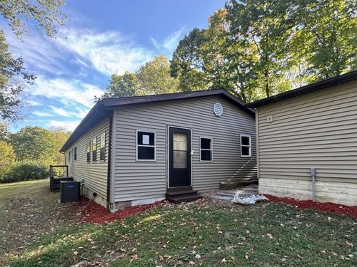 10315 E County 14 Hwy, Lewistown, IL, 61542-8386 | Card Image