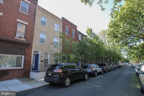 703 S 17th St, PHILADELPHIA, PA, 19146-2015 | Card Image