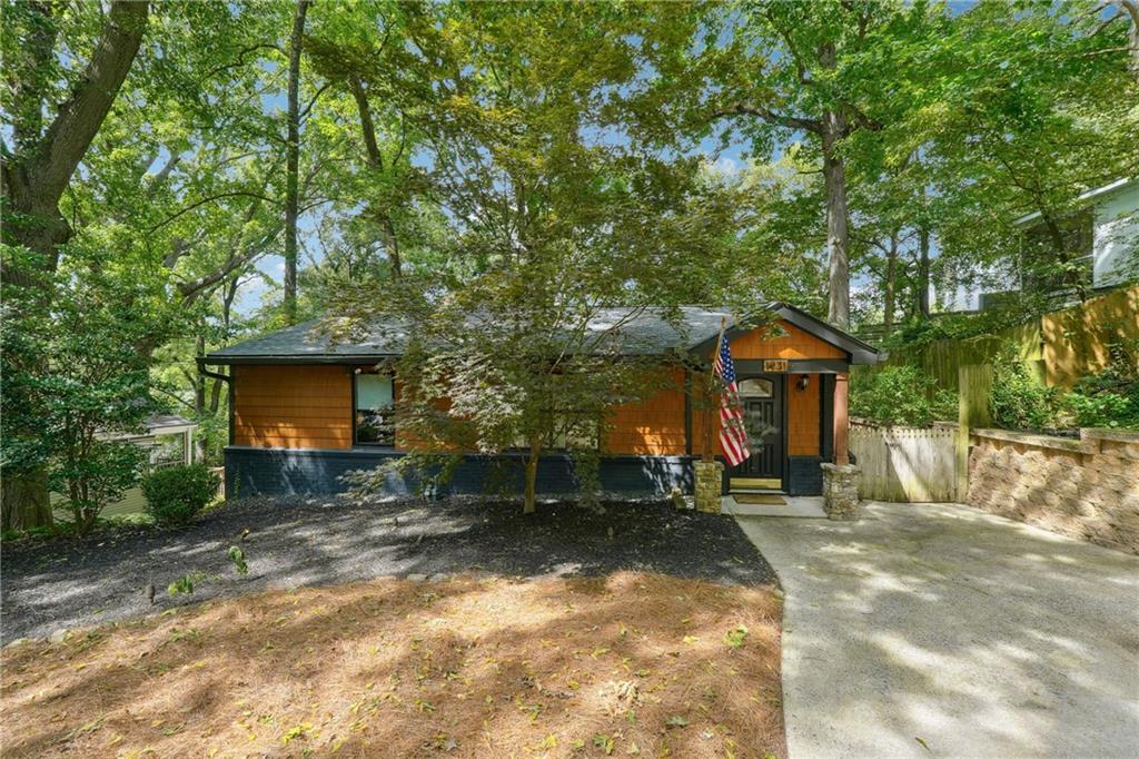 Woodland Hills Ave, Atlanta, GA 30318
