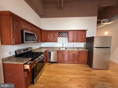 211-3560 Sepviva Street, PHILADELPHIA, PA, 19134 | Card Image