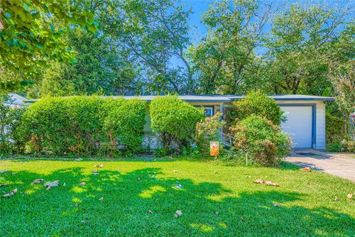 1513 Murray Dr, Garland, TX, 75042-8444 | Card Image