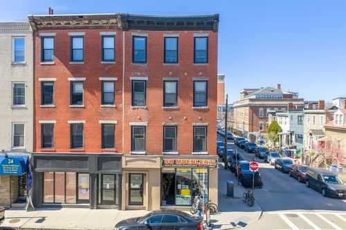28 Chelsea St, Boston, MA, 02128 | Card Image