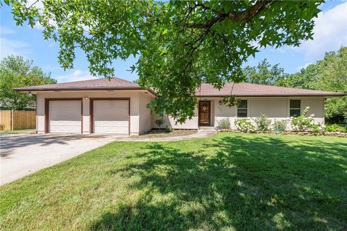 21155 180th St, Olathe, KS, 66062-9259 | Card Image