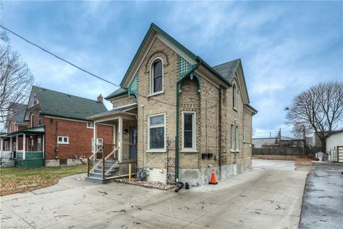 1-313 Wellington St N, Kitchener, ON, N2H5K8 | Card Image