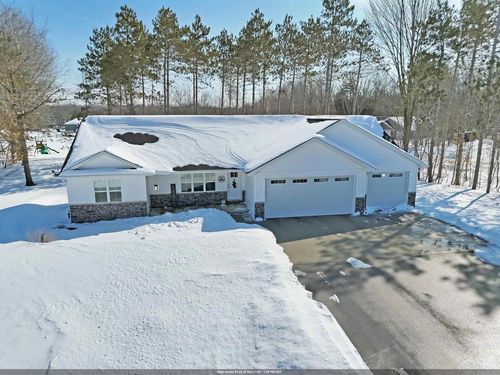 346 Red Tail Lane, LITTLE SUAMICO, WI, 54171 | Card Image