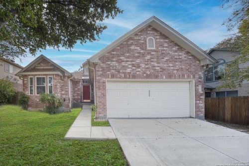 9523 Black Thorn Ln, San Antonio, TX, 78240-4969 | Card Image
