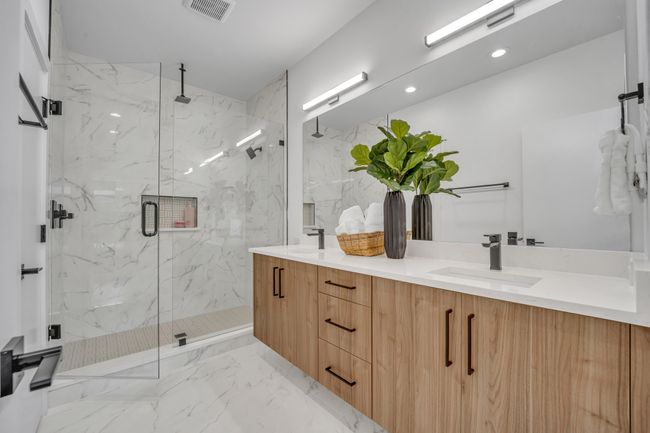 UNIT-106 - 3612 San Jacinto St, Condo with 2 bedrooms, 3 bathrooms and null parking in Dallas TX | Image 25