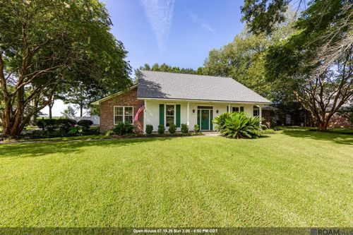 3171 Emily Dr, Port Allen, LA, 70767-5948 | Card Image