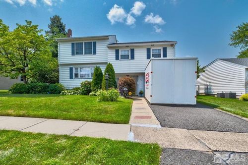 137 Abbe Ln, Clifton, NJ, 07013-1536 | Card Image