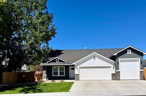 103 Mathew Ct, Melba, ID, 83641-5296 | Card Image