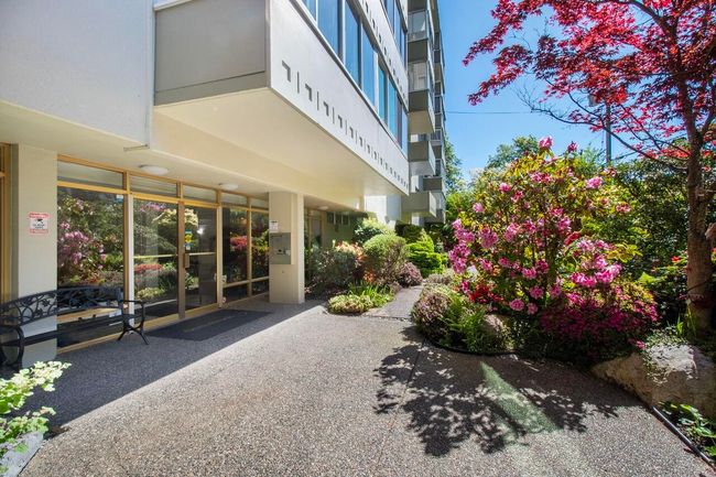 504 - 1425 Esquimalt Avenue, Condo with 1 bedrooms, 1 bathrooms and null parking in West Vancouver BC | Image 35