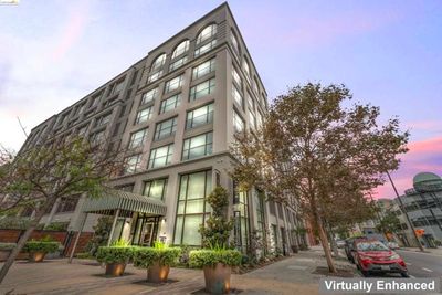 516 - 2nd St, Condo with 2 bedrooms, 2 bathrooms and 2 parking in Oakland CA | Image 2