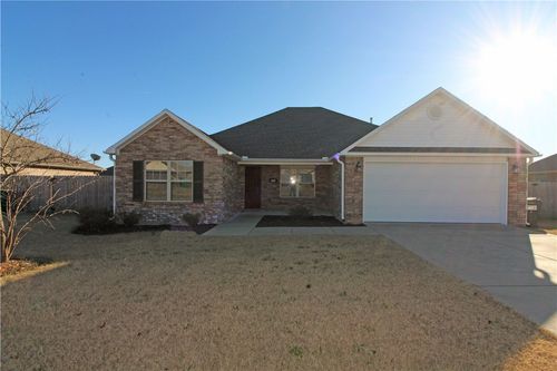601 Lasso Ln, Centerton, AR, 72719-9235 | Card Image