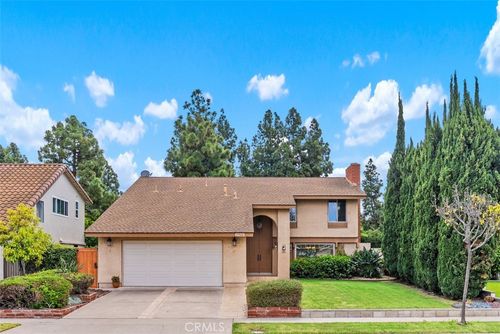 17512 Teachers Ave, Irvine, CA, 92614-6654 | Card Image