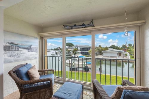 apt-102-175 116th Ave, TREASURE ISLAND, FL, 33706-4524 | Card Image