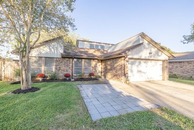 5112 Pepper Mill Street, House other with 3 bedrooms, 2 bathrooms and null parking in Baytown TX | Image 3