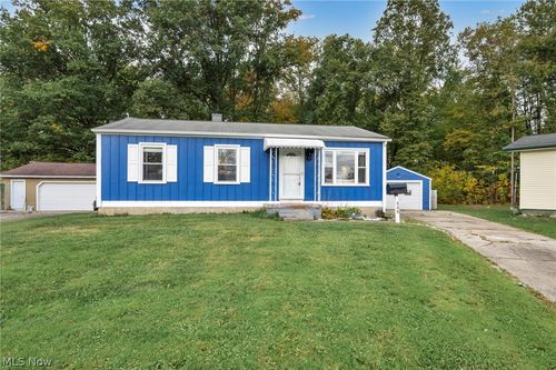 446 Circle Dr, Newton Falls, OH, 44444-1222 | Card Image