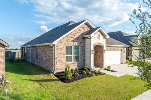 7518 Wild Mint Trl, Venus, TX, 76084-3990 | Card Image