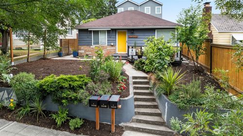 c-9456 21st Ave Sw, Seattle, WA, 98106-2612 | Card Image