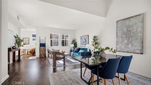 247 E Jeanette Ln, Santa Ana, CA, 92705-6016 | Card Image
