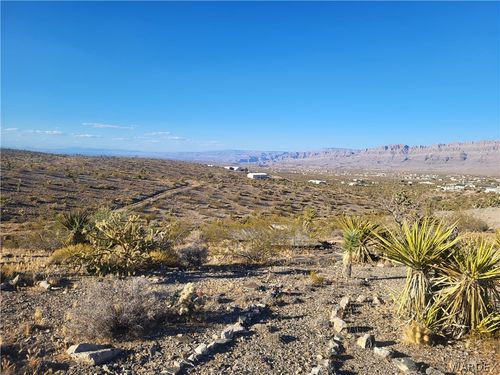 1965 W Sugarloaf Dr, Meadview, AZ, 86444 | Card Image