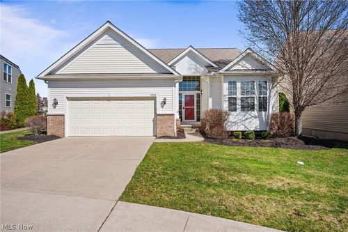 9226 Rainier Court, Strongsville, OH, 44136 | Card Image