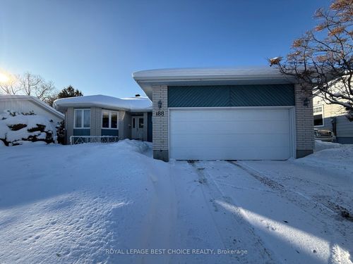 188 Mckelvie St, New Liskeard, ON, P0J1P0 | Card Image