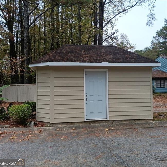 1604 Pine Tree Trl, Condo with 3 bedrooms, 3 bathrooms and null parking in South Fulton GA | Image 17