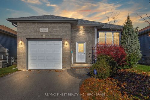 187 Kildare Ave, Amherstview, ON, K7N0A4 | Card Image