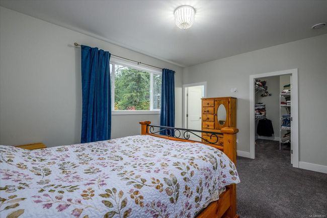 2339 York Cres, House other with 4 bedrooms, 3 bathrooms and 4 parking in Nanaimo BC | Image 9