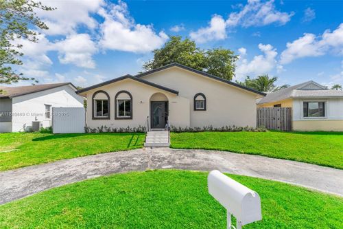 0-13621 Sw 287th Ln, Homestead, FL, 33033-1913 | Card Image