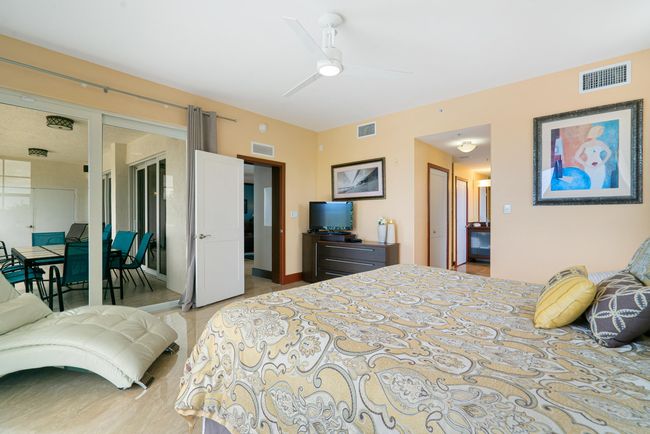 Primary suite | Image 16