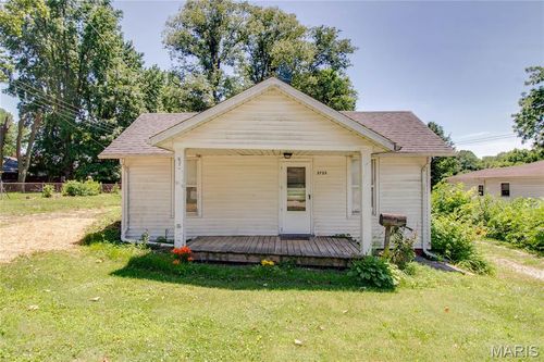 3723 Franor St, Alton, IL, 62002-3118 | Card Image