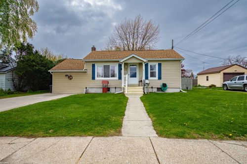 741 17th St, Port Huron, MI, 48060-5012 | Card Image