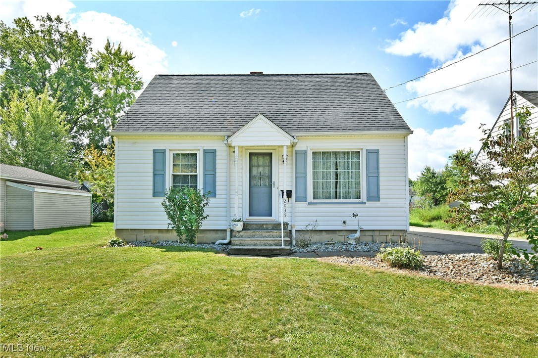 Asbury Dr, Warren, OH 44485