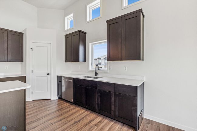 Kitchen | Image 11