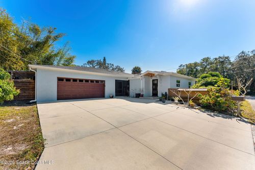 400 E Melbourne Ave, Melbourne, FL, 32901-5926 | Card Image