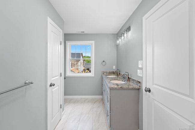2B Buckley Hill Rd, Home with 3 bedrooms, 3 bathrooms and 2 parking in North Grosvenordale CT | Image 31