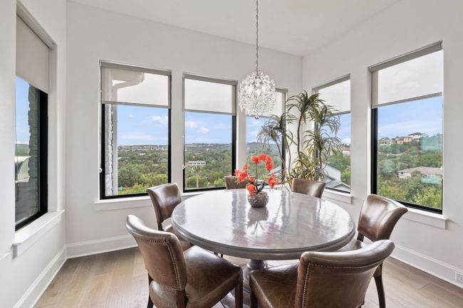 1300 Sparrow Ln, House other with 5 bedrooms, 6 bathrooms and null parking in Austin TX | Image 10