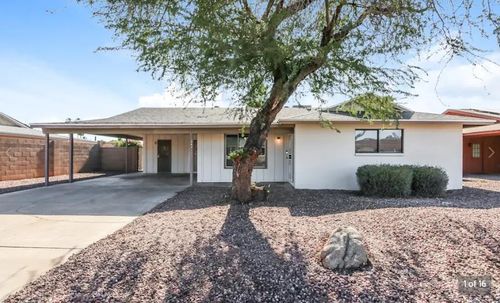2631 S Holbrook Ln, Tempe, AZ, 85282-2939 | Card Image